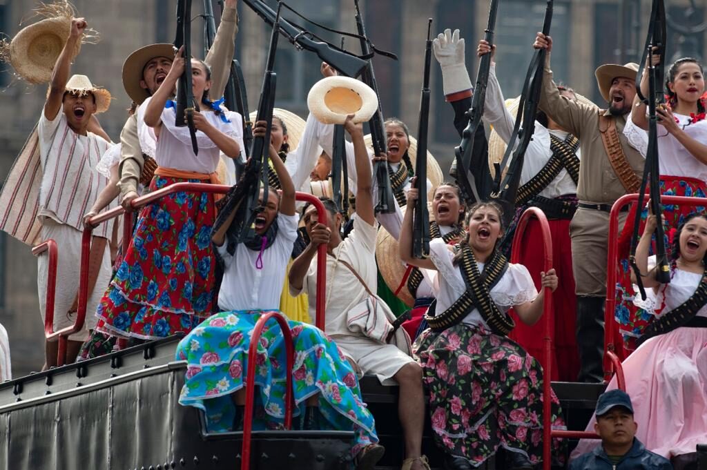 Gran Participación Esperada en el Tradicional Desfile del 20 de Noviembre en Parral.