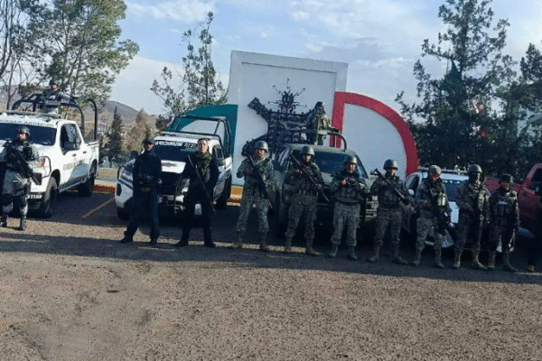 Aseguran ocho motocicletas en operativo conjunto en Parral